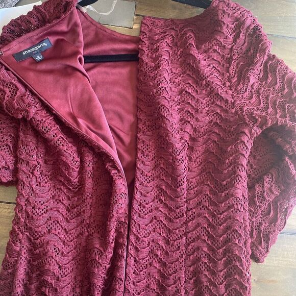 Sharagano Burgundy Lace Overlay shift Dress Bell Sleeve size 4 - Picture 5 of 6